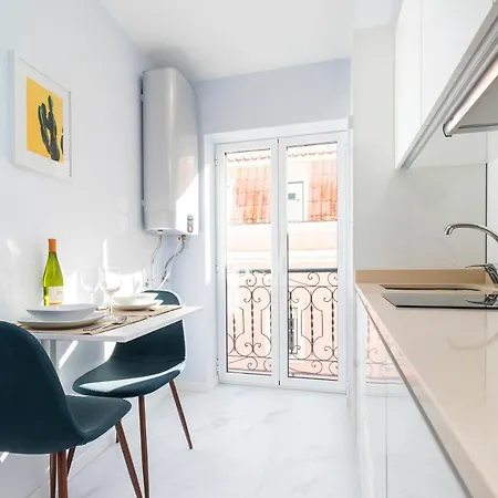 Апартаменты Perfect 1 Bedroom Very Central With Ac Лиссабон