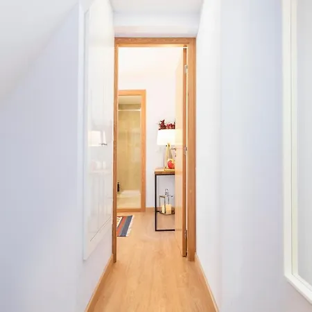 Perfect 1 Bedroom Very With Ac Апартаменти *